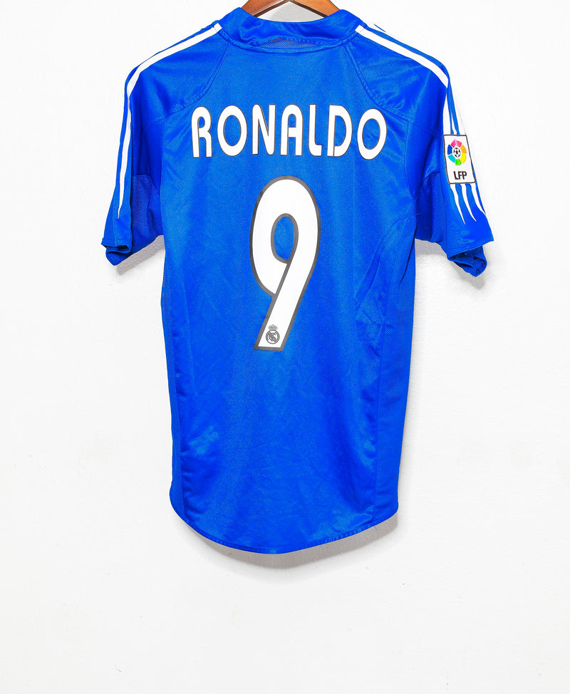 2004 - 2005 Real Madrid Away #9 Ronaldo ( S )