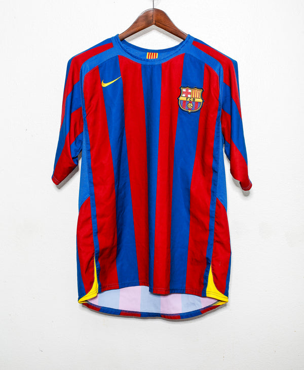 Barcelona 2004-05 Messi Home Kit (L)