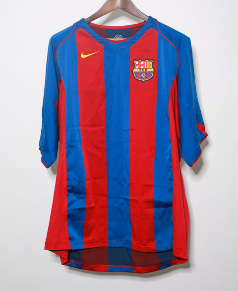 Barcelona 2004-05 Ronaldinho Home Kit (2XL)