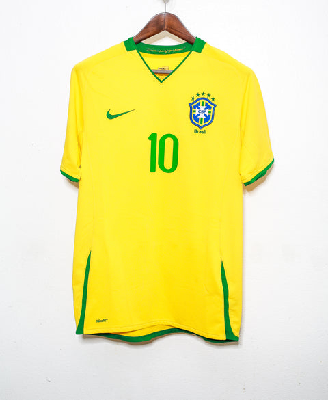 2008 Brazil Home #10 Kaka ( M )