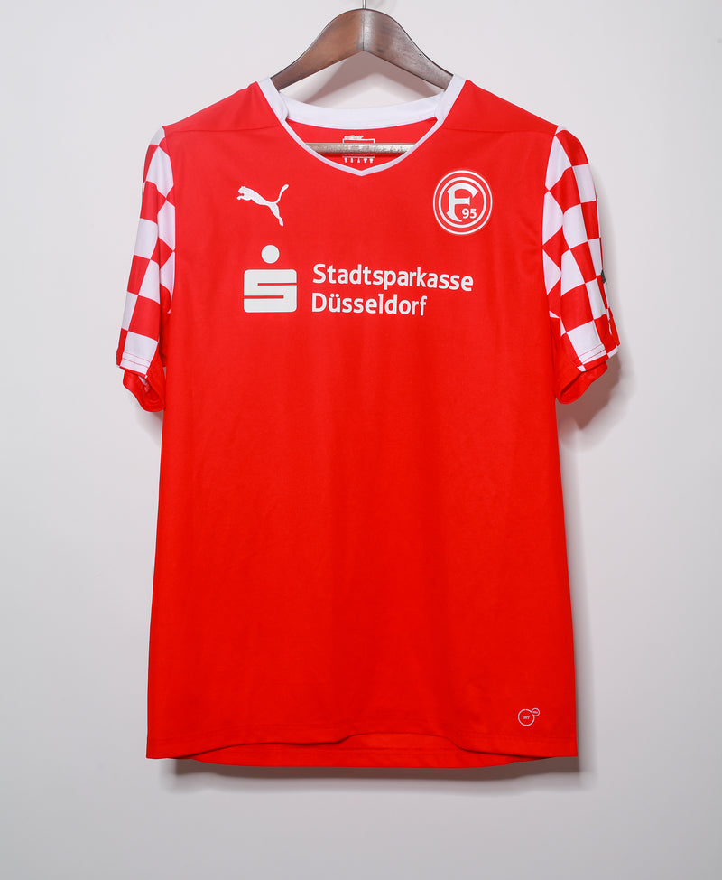 Fortuna Dusseldorf 2014-15 Home Kit (M)