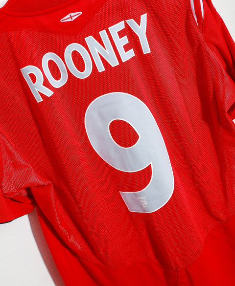 2004 England Away #9 Rooney ( L )