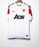 Manchester United 2010-11 Chicharito Away Kit (L)