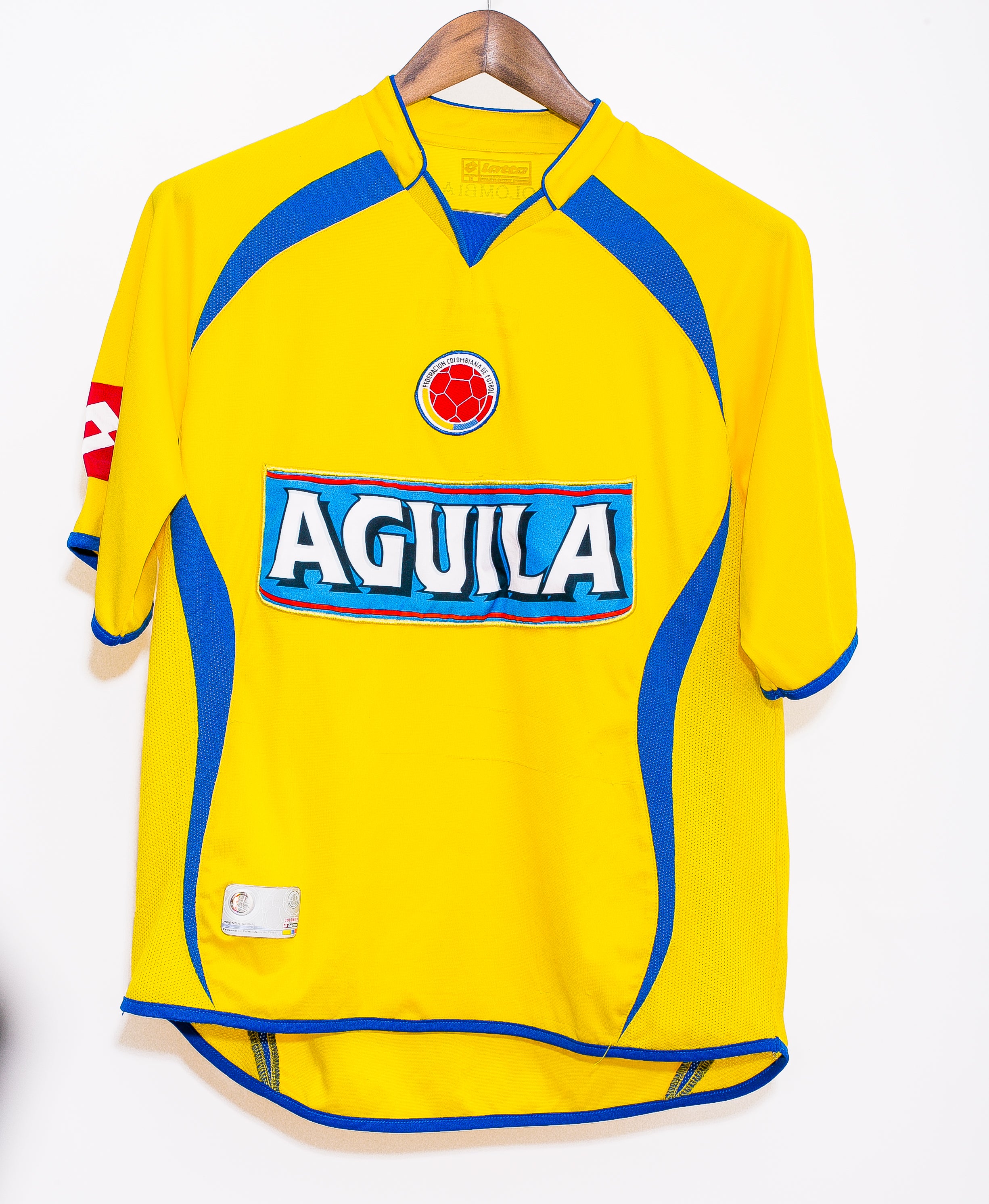 columbia football kits