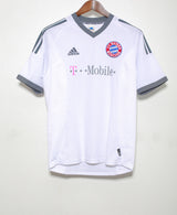 Bayern Munich 2002-03 Elber Away Kit (M)