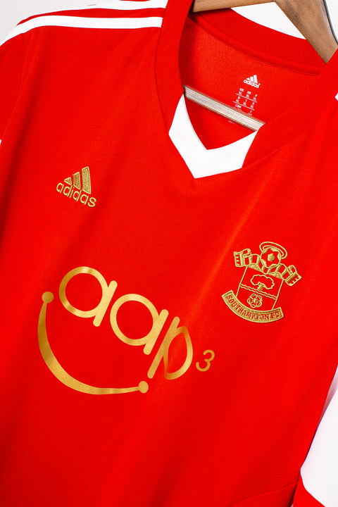 2013/2014 Southampton Home Kit