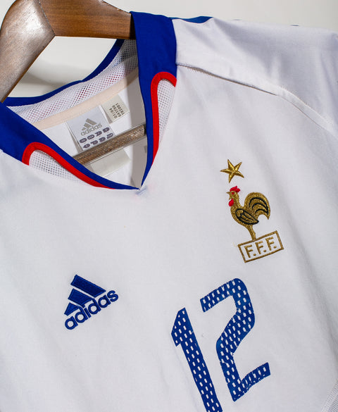 France 2002 Henry Away Kit (M)