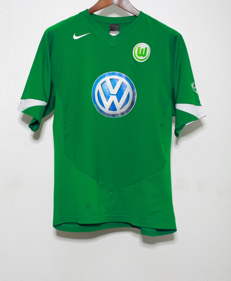 Wolfsburg 2005-06 Home Kit (L)