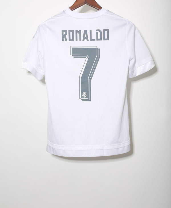 Real Madrid 2015-16 Ronaldo Home Kit (YXL)