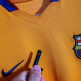 Barcelona 2006-07 Ronaldinho Away Kit (L)