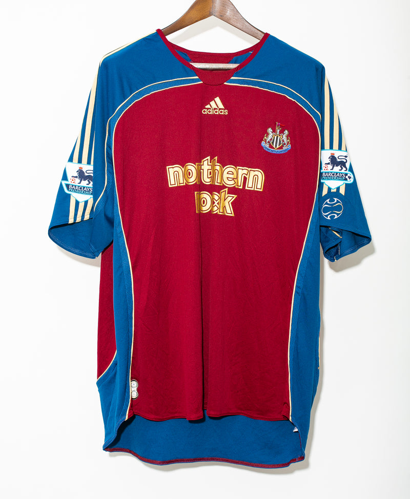 Newcastle United 2006-07 Owen Away Kit (3XL)