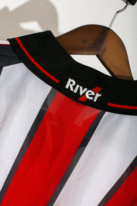 River Plate 2001-02 Away Kit (XL)