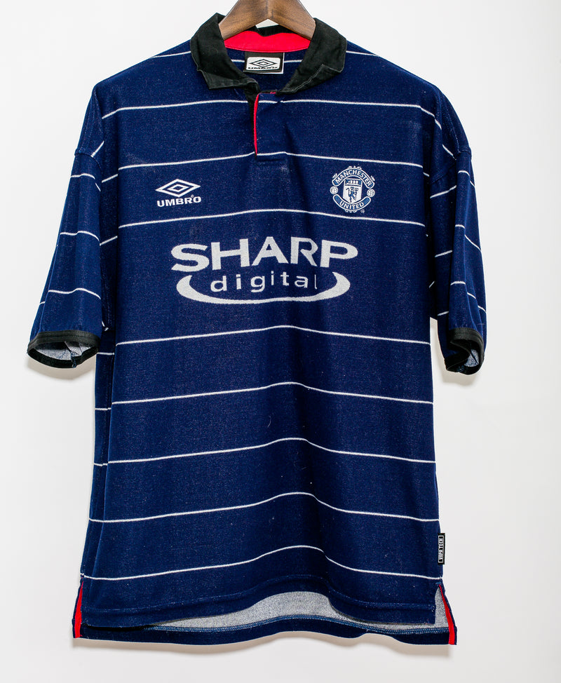 Manchester United 99/00 Away Jersey