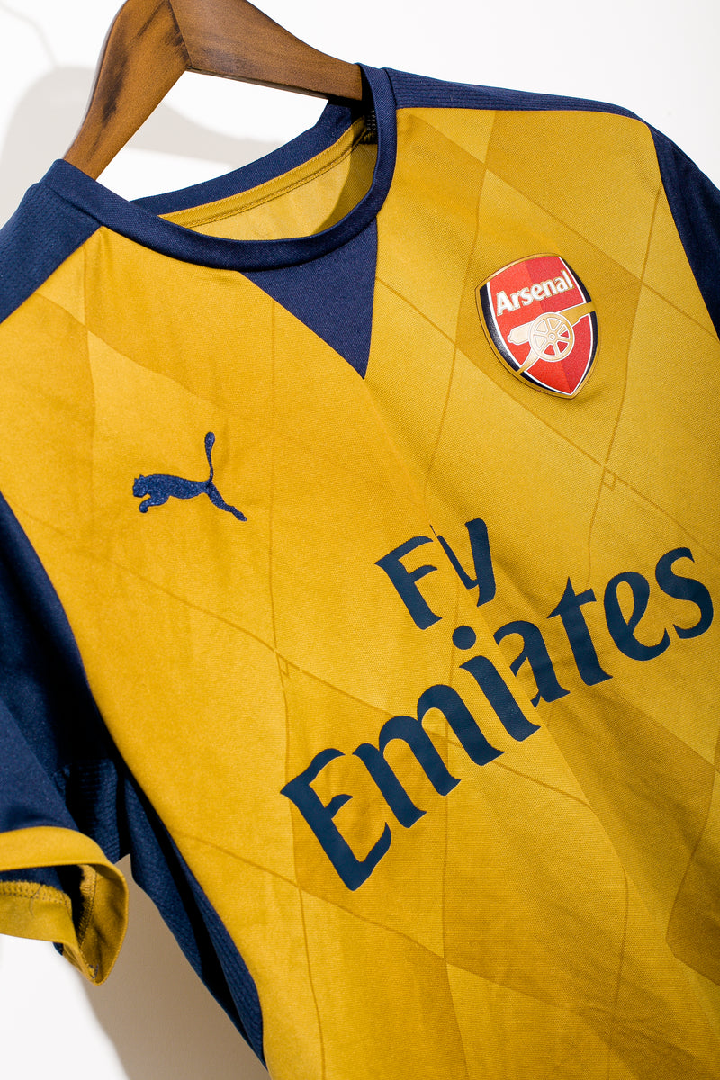 Arsenal 2015 Away Kit