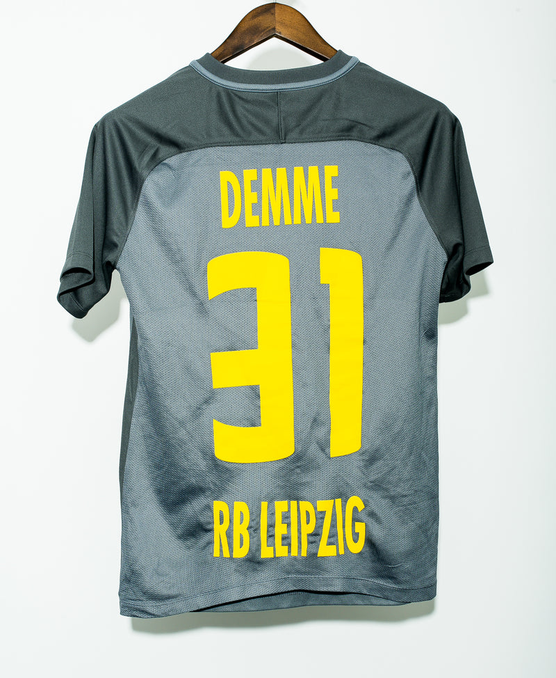 RB Leipzig 2017/18 Demme 3rd Kit