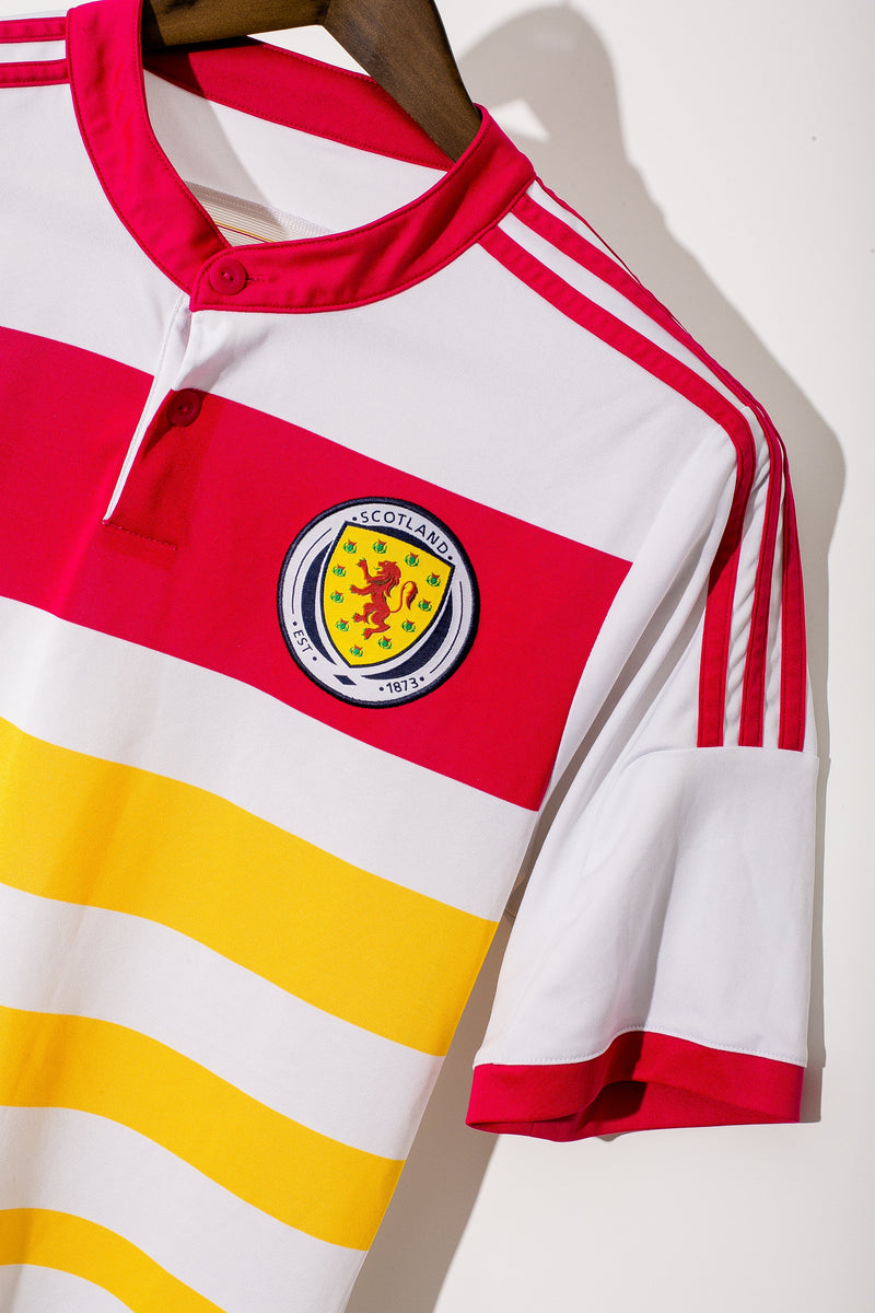 Scotland 2014 Away Kit ( S )