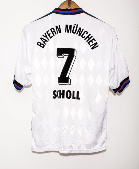 1996 Bayern Munich Scholl Away Kit ( S )