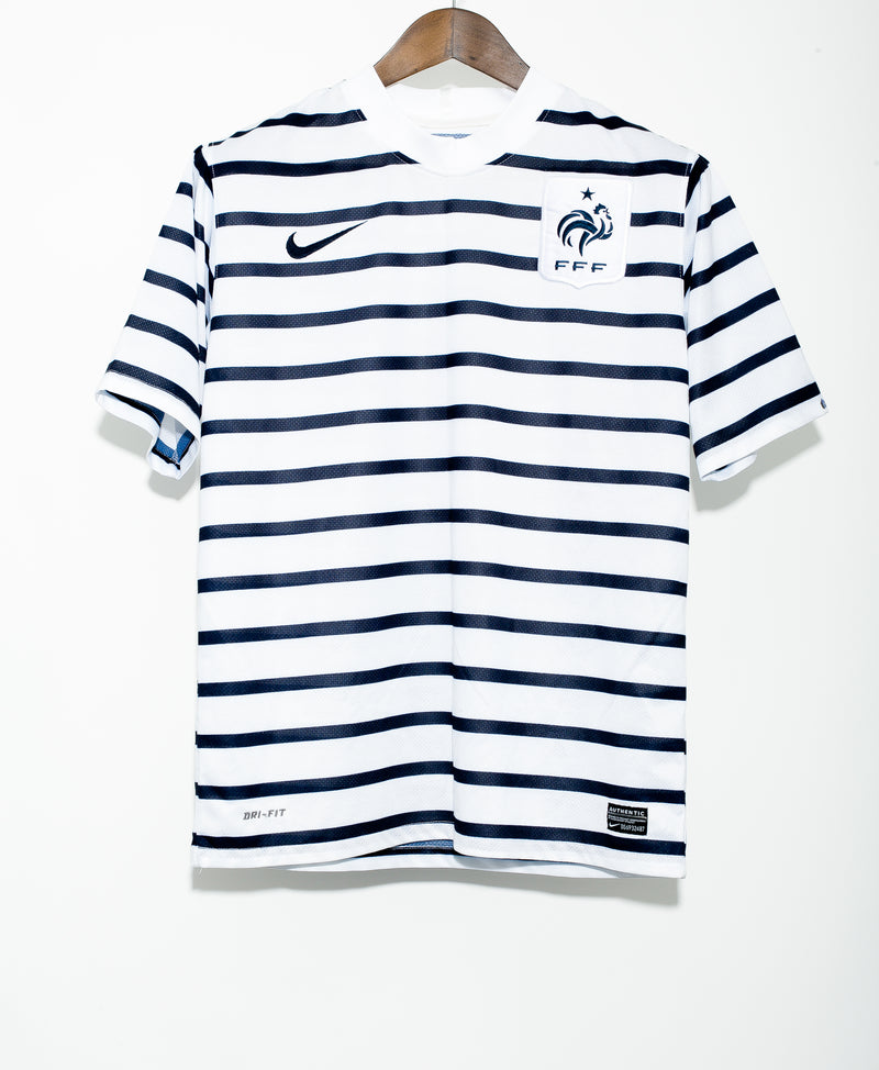 France 2011 Away Kit – Saturdays Football